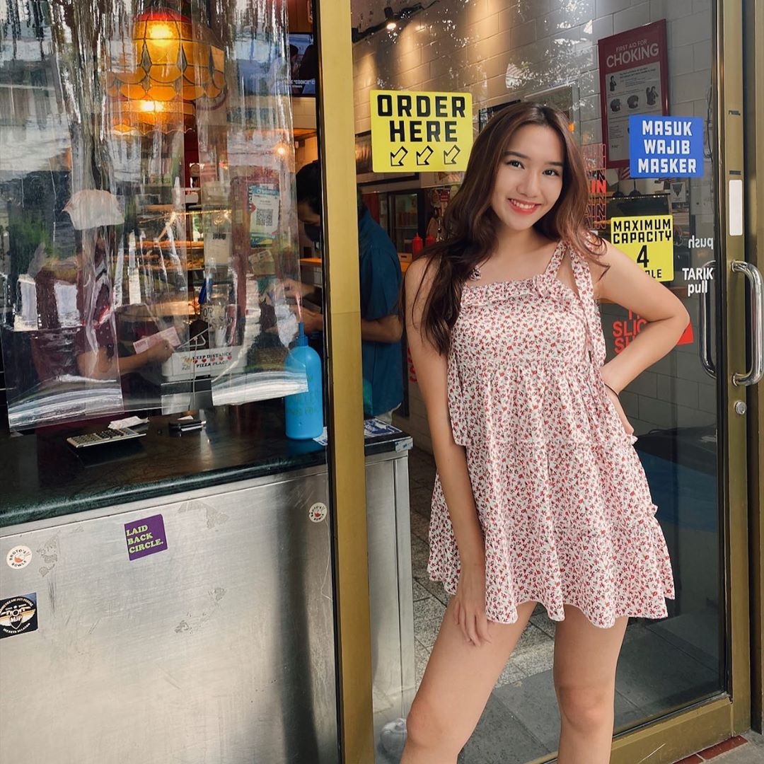 Jesslyn Elvaretta Selebgram yang Juga Model Iklan di TV