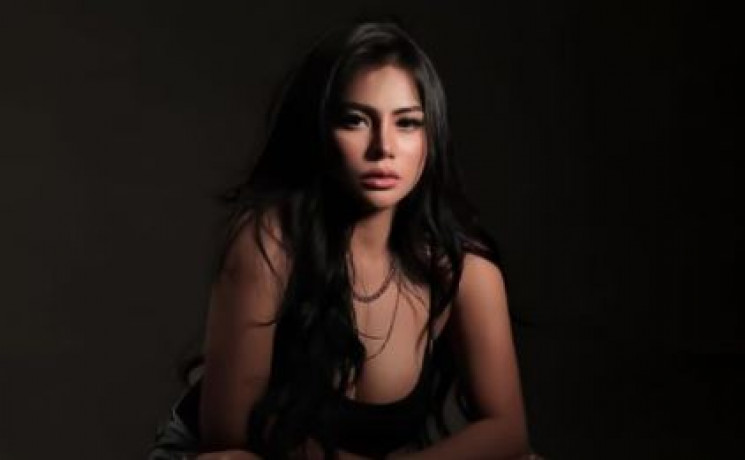 Tisya Erni selebgram tl