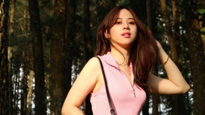 Aurel Valen presenter