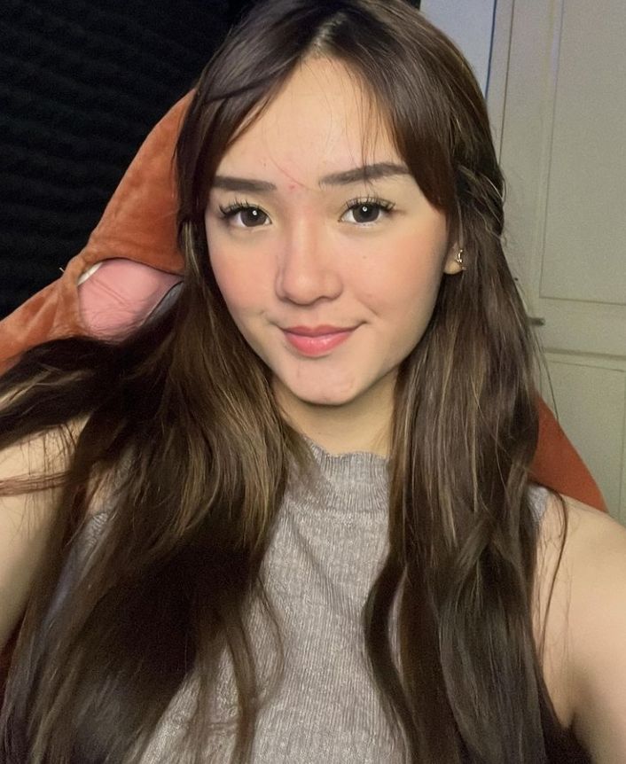 Adriana Suciani agama