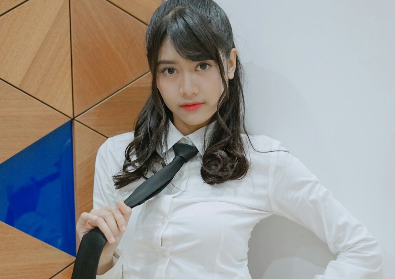 Made Devi Ranita Ningtara agama