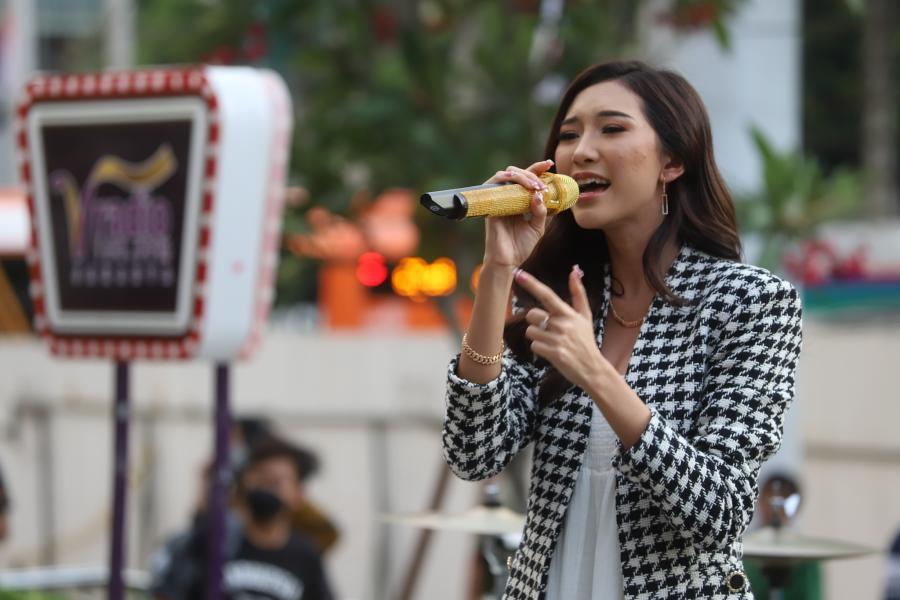 ICHA CHRISTY penyanyi