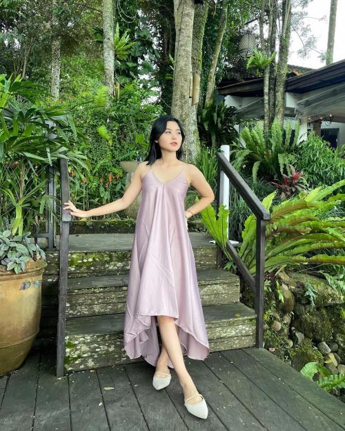 Cesen Istri Marshel Widianto