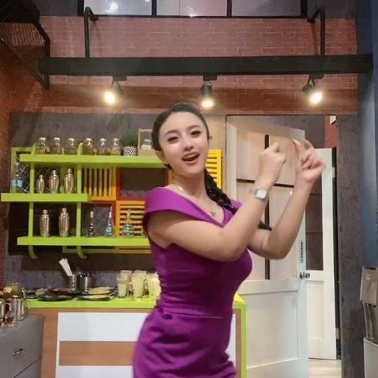 Desy Thata wikipedia