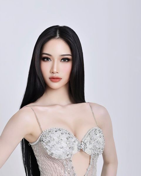 Valerie Avril msglow