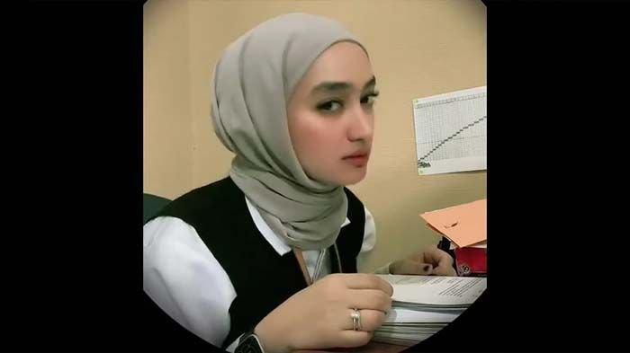 Santyka Fauziah sule