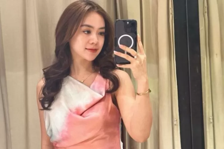 Anastasia Noor Widiastuti wiki