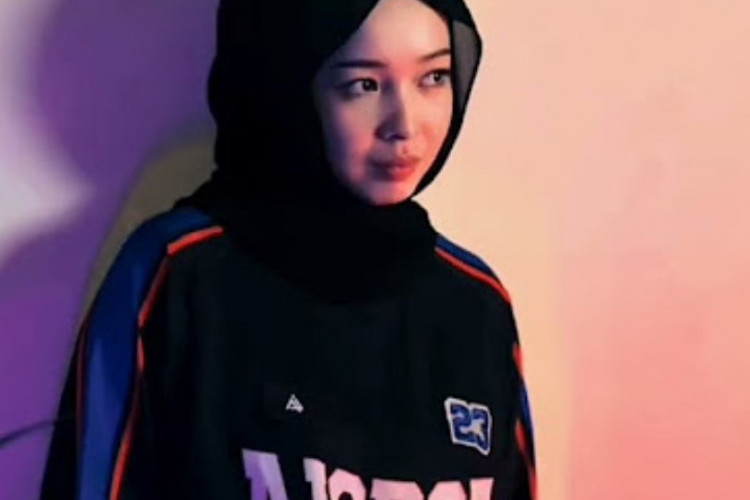 Emny Emyra wikipedia