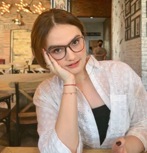 Jessica Rosmaureena siapa