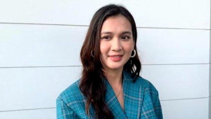 Dea Annisa
