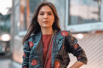 biodata dan agama olivia jensen artis yang sempat dikecam gara gara bendera hsUMJmPvpE 400