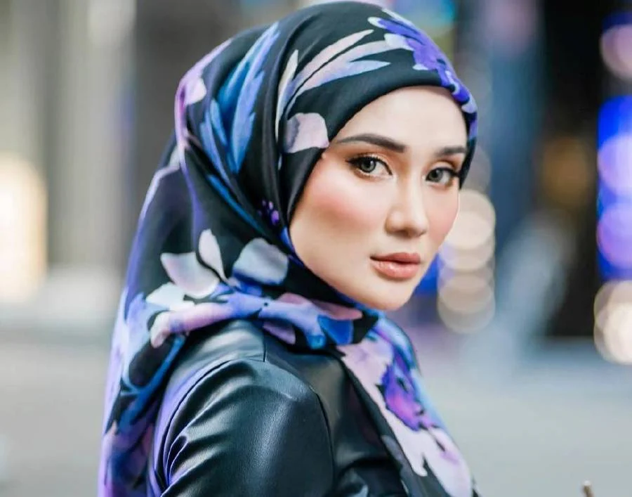 Wawa Zainal z